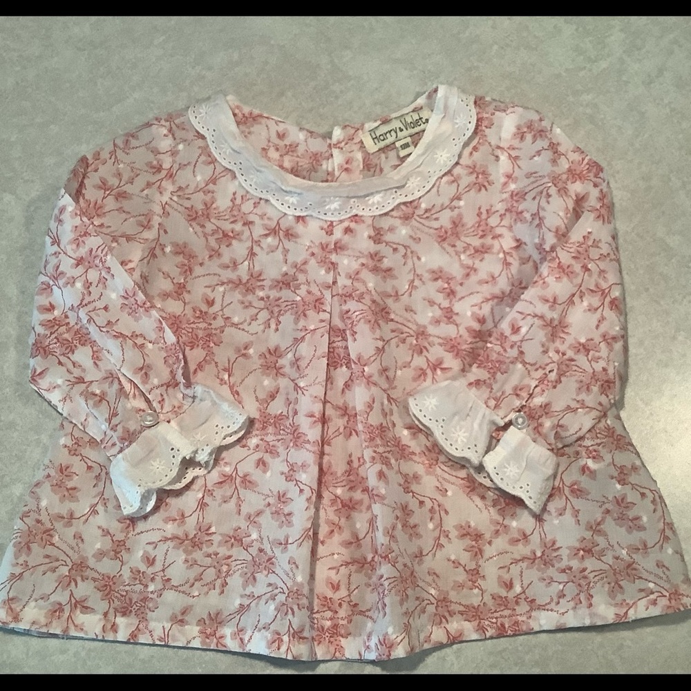 🤑Harry & Violet floral top. Size 12M